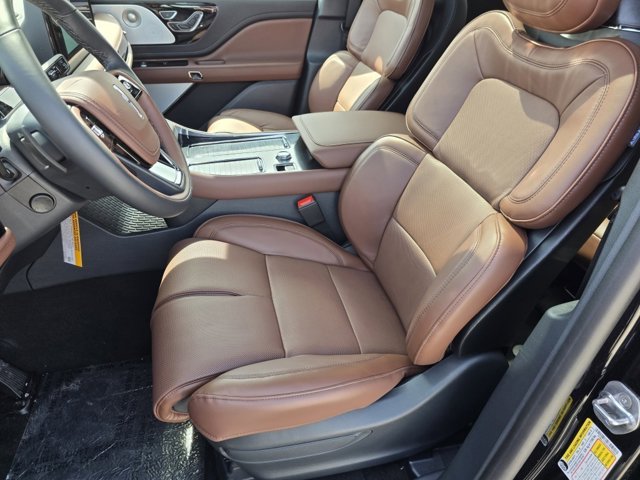 Vehicle image 29 of 30