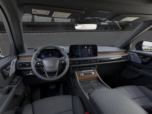 Vehicle image 9 of 22