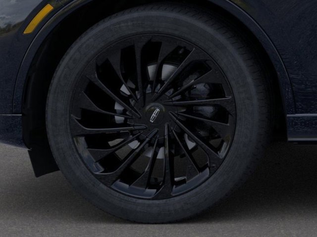 Vehicle image 19 of 22