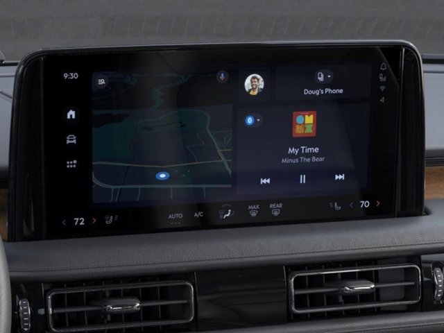 Vehicle image 14 of 22