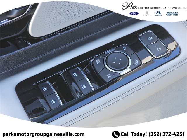 2025 Lincoln Aviator Reserve Image 15 of 33