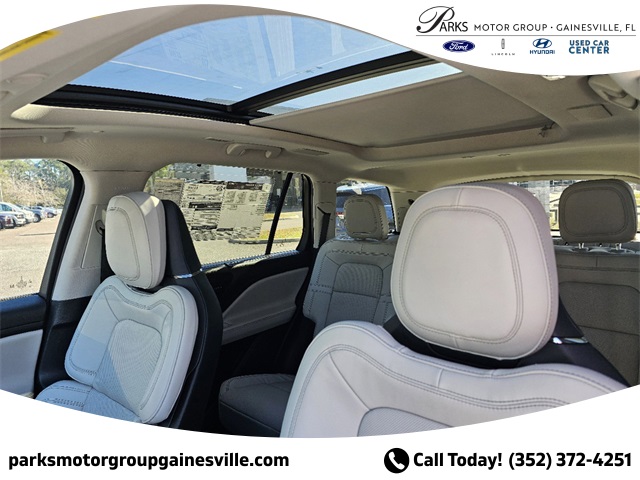 2025 Lincoln Aviator Reserve Image 24 of 33
