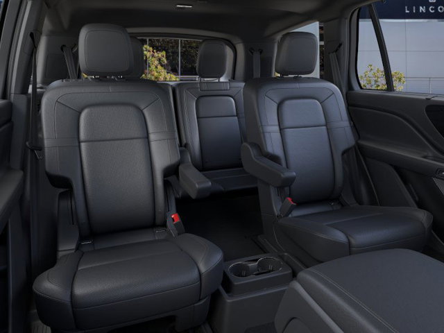 2025 Lincoln Aviator Reserve Image 12 of 22