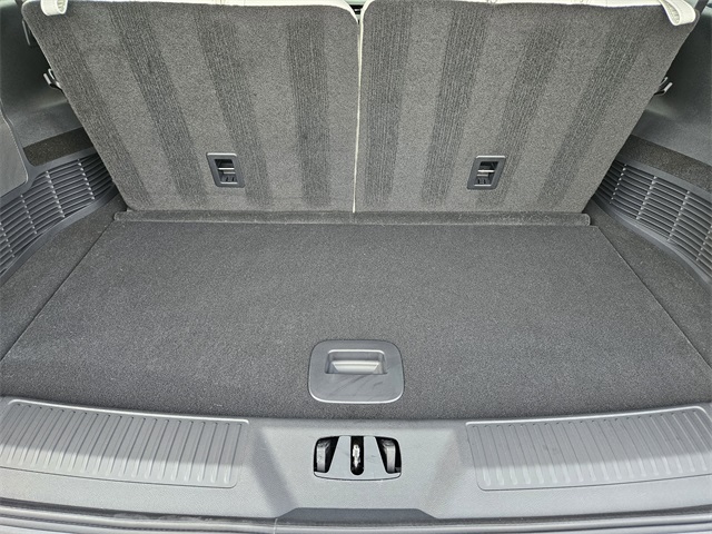 Vehicle image 32 of 32