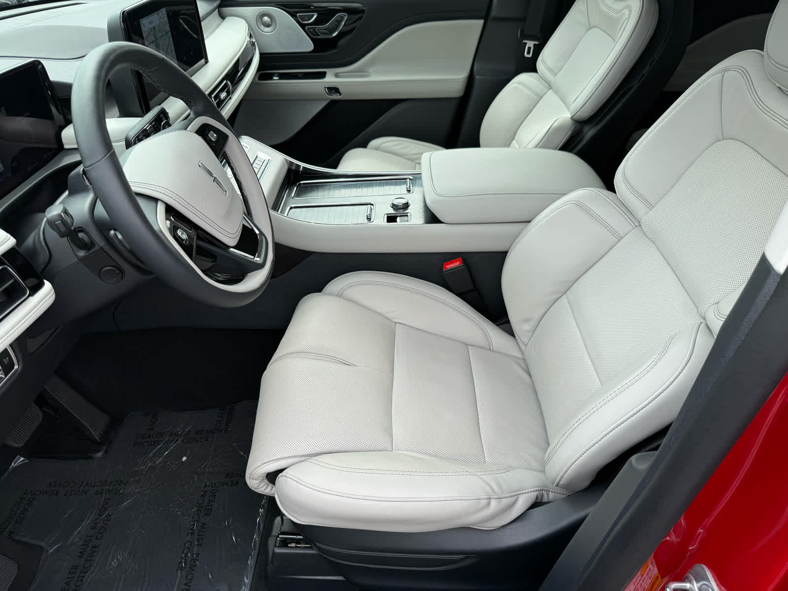 2025 Lincoln Aviator Reserve Image 11 of 37