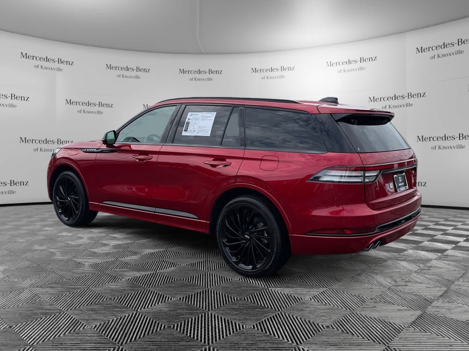 2025 Lincoln Aviator Reserve Image 7 of 37