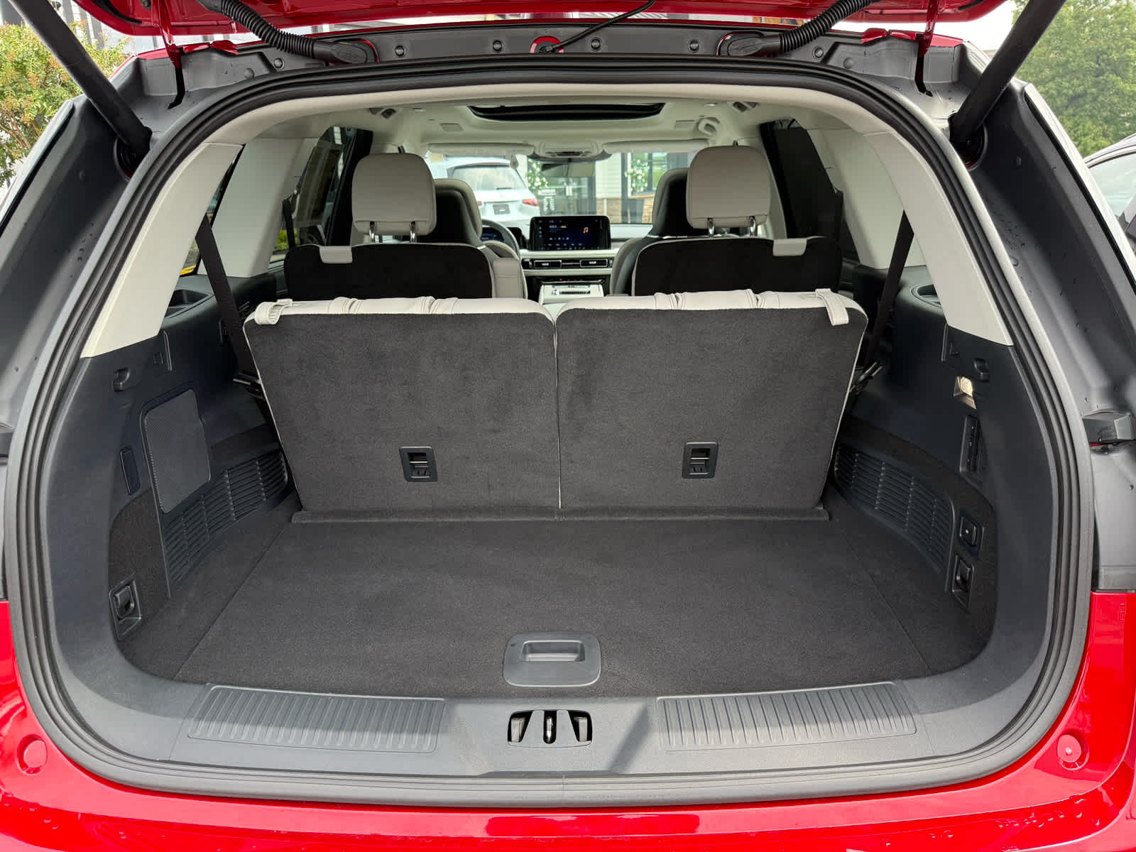 2025 Lincoln Aviator Reserve Image 10 of 37