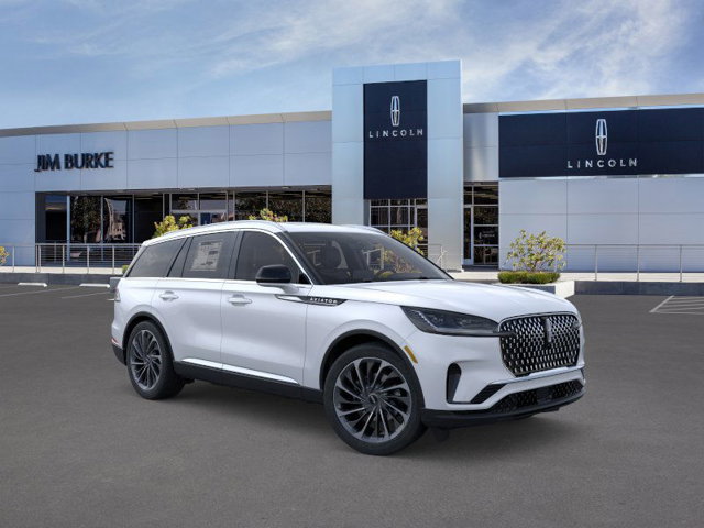 2025 Lincoln Aviator Reserve Image 4 of 23