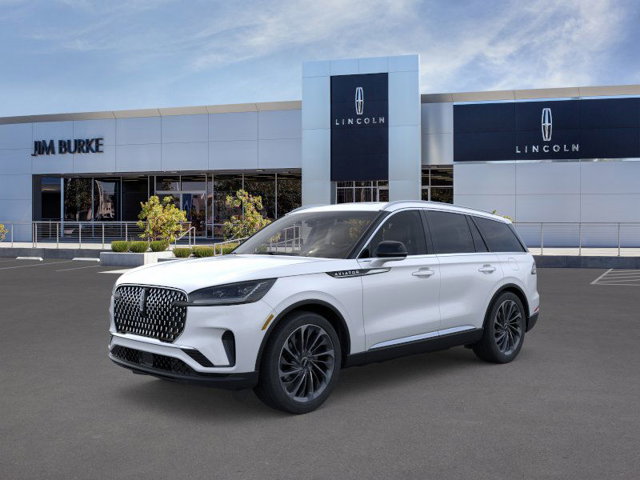 2025 Lincoln Aviator Reserve Image 2 of 23