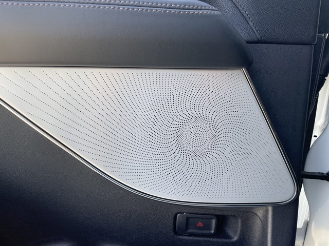 2025 Lincoln Aviator Reserve Image 11 of 33