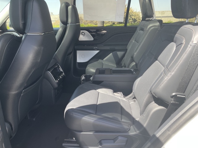 2025 Lincoln Aviator Reserve Image 14 of 33