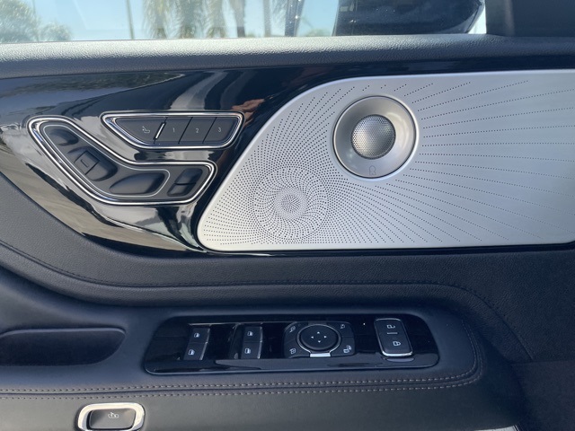 2025 Lincoln Aviator Reserve Image 33 of 33