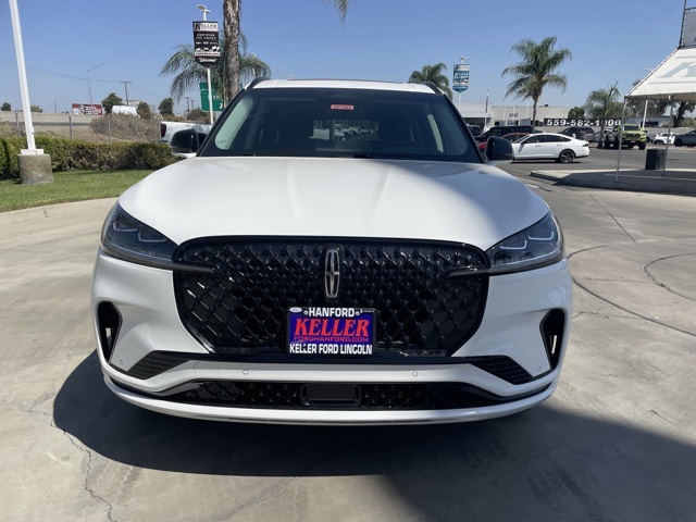 2025 Lincoln Aviator Reserve Image 2 of 33