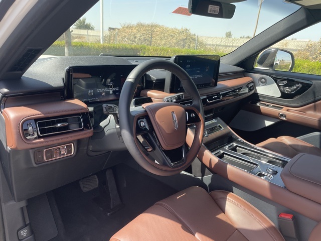 2025 Lincoln Aviator Reserve Image 16 of 31