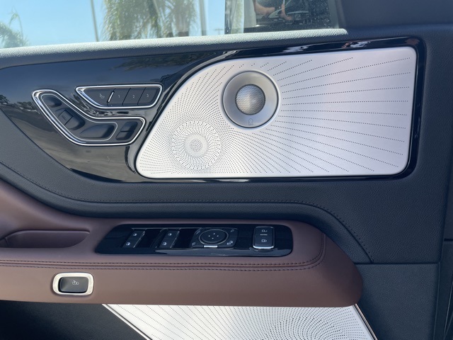 2025 Lincoln Aviator Reserve Image 31 of 31