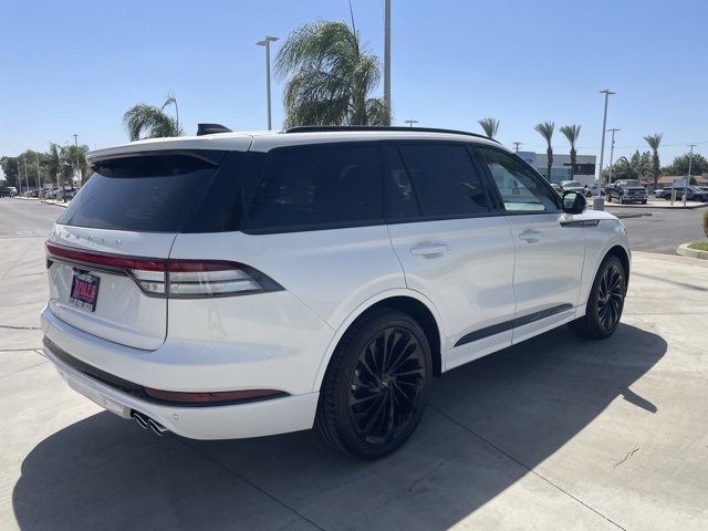 2025 Lincoln Aviator Reserve Image 5 of 31