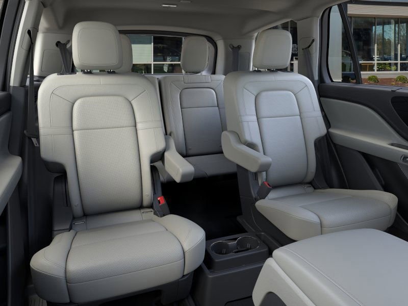2025 Lincoln Aviator Reserve Image 12 of 22