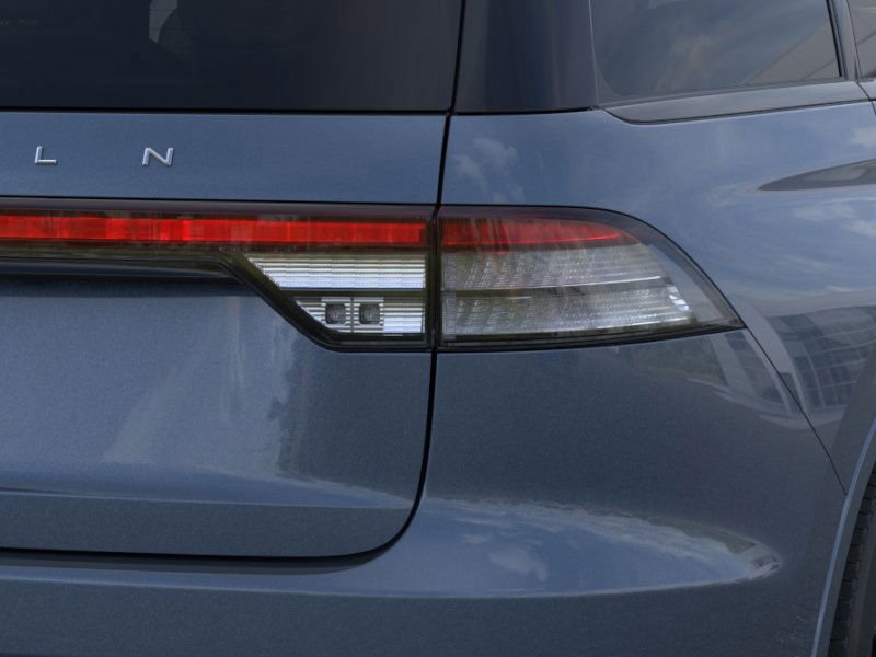 2025 Lincoln Aviator Reserve Image 10 of 22