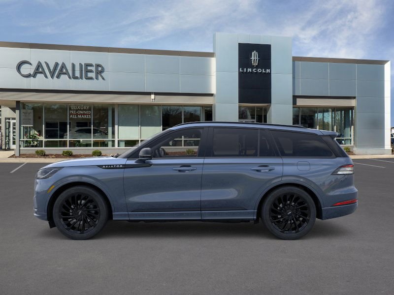 2025 Lincoln Aviator Reserve Image 8 of 22