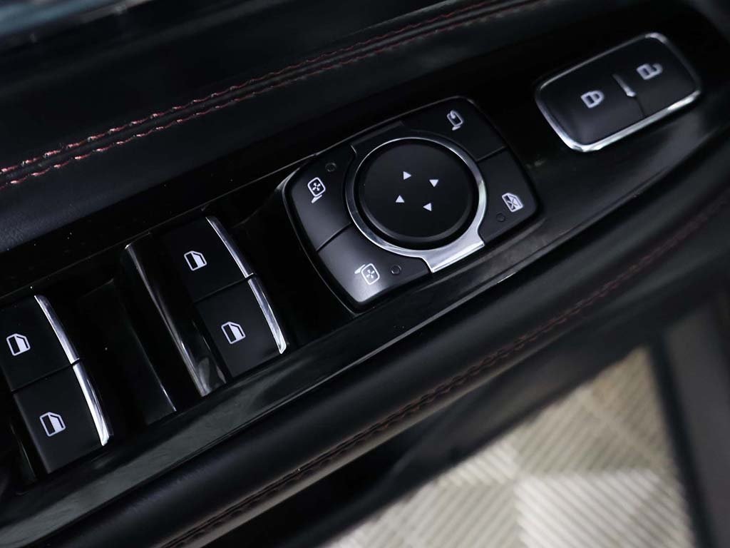 2025 Lincoln Corsair Grand Touring Image 46 of 61