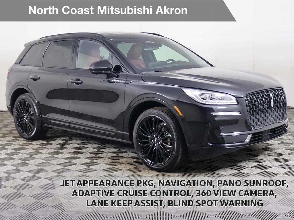 2025 Lincoln Corsair Grand Touring Image 7 of 61