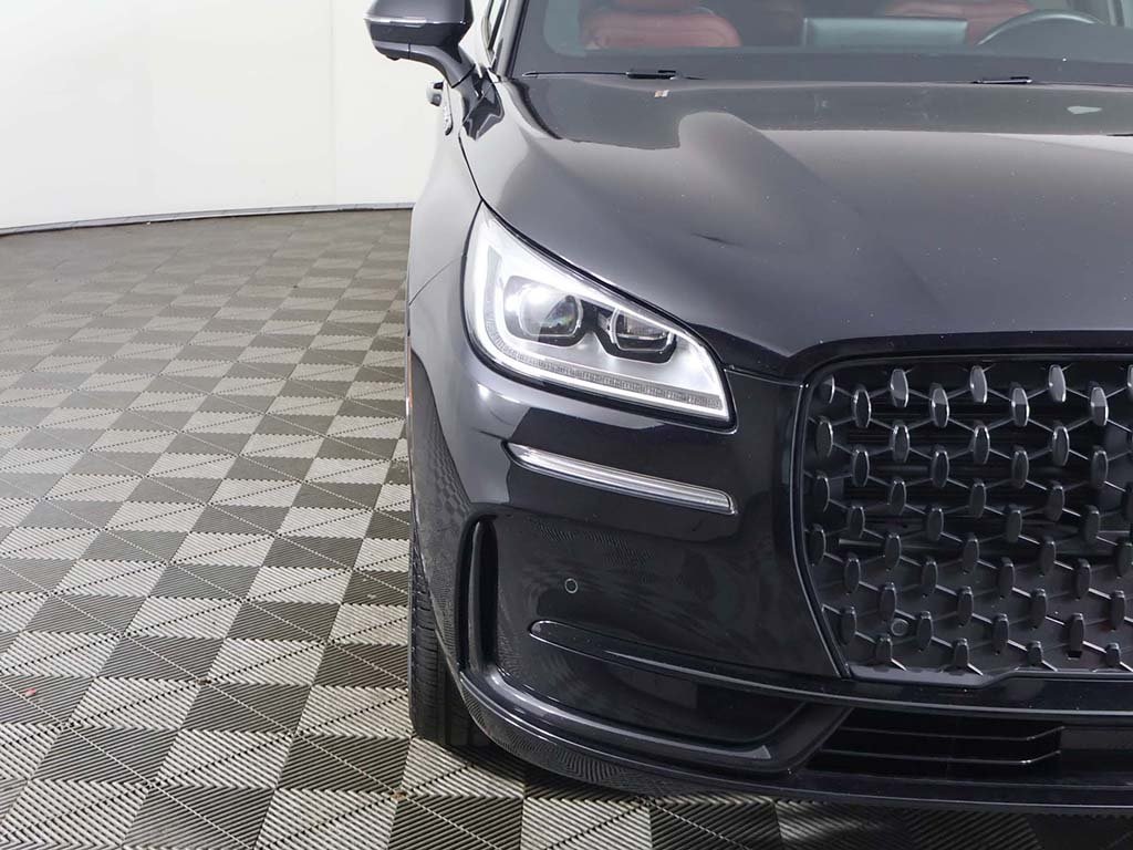 2025 Lincoln Corsair Grand Touring Image 38 of 61