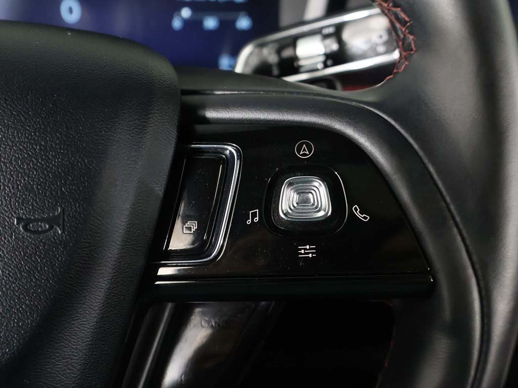 2025 Lincoln Corsair Grand Touring Image 39 of 61