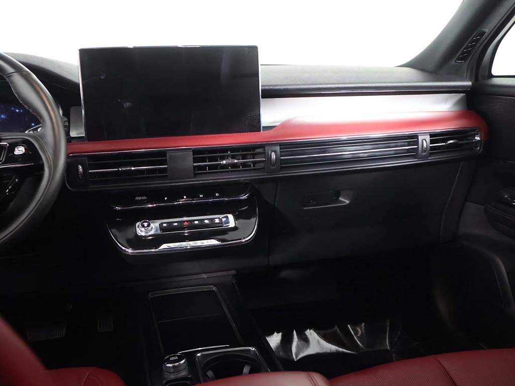 2025 Lincoln Corsair Grand Touring Image 21 of 61