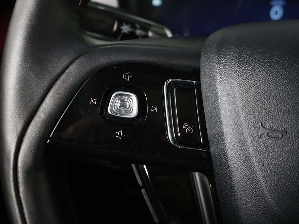 2025 Lincoln Corsair Grand Touring Image 40 of 61