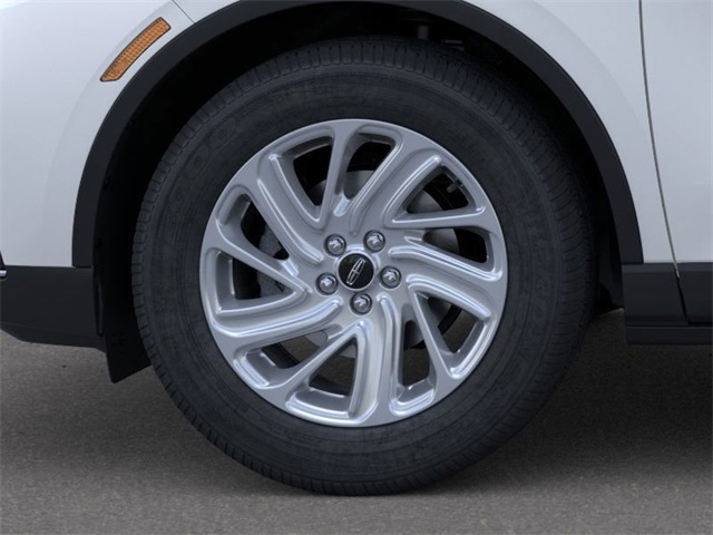 Vehicle image 9 of 22