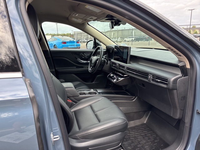 2025 Lincoln Corsair Premiere Image 15 of 15