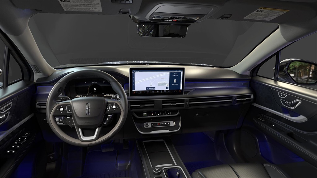 Vehicle image 7 of 8
