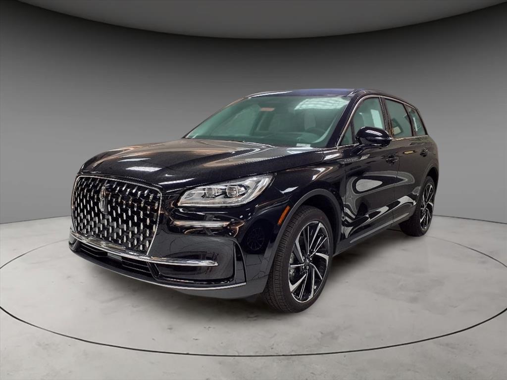 2025 Lincoln Corsair Reserve Image 1 of 27