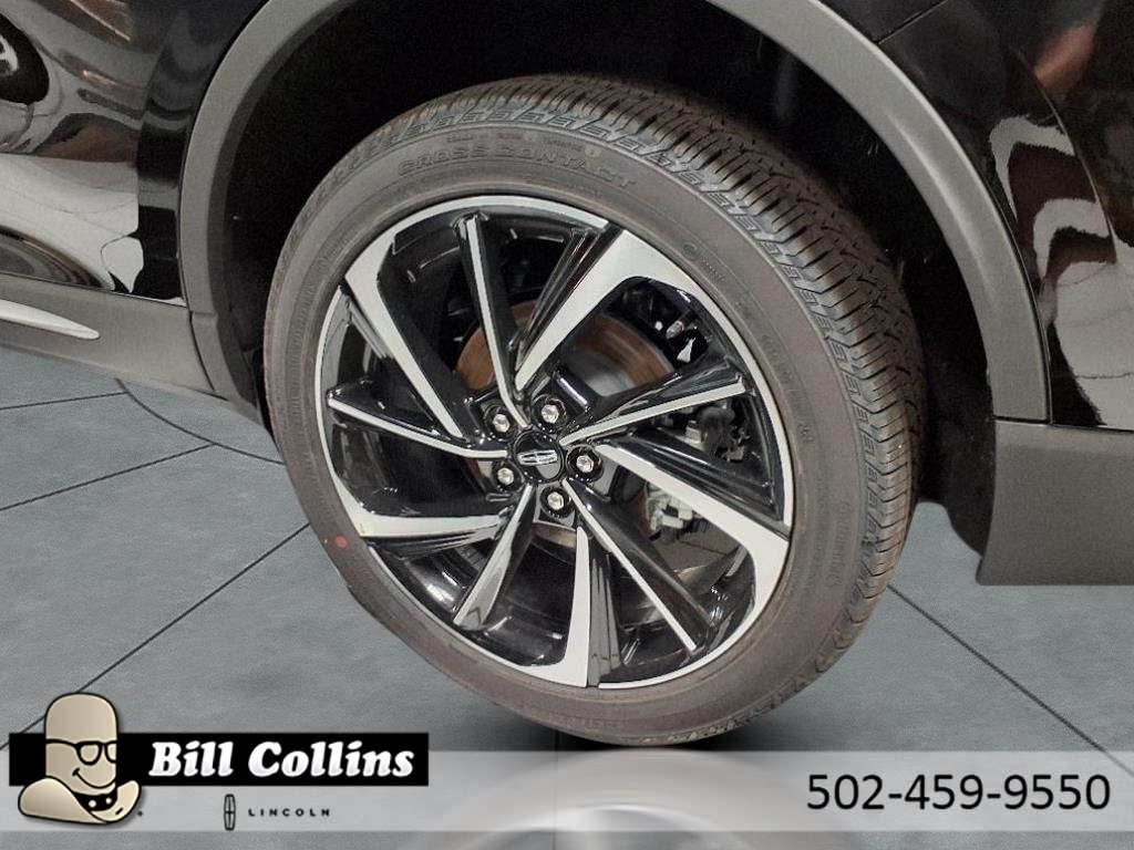 2025 Lincoln Corsair Reserve Image 7 of 27