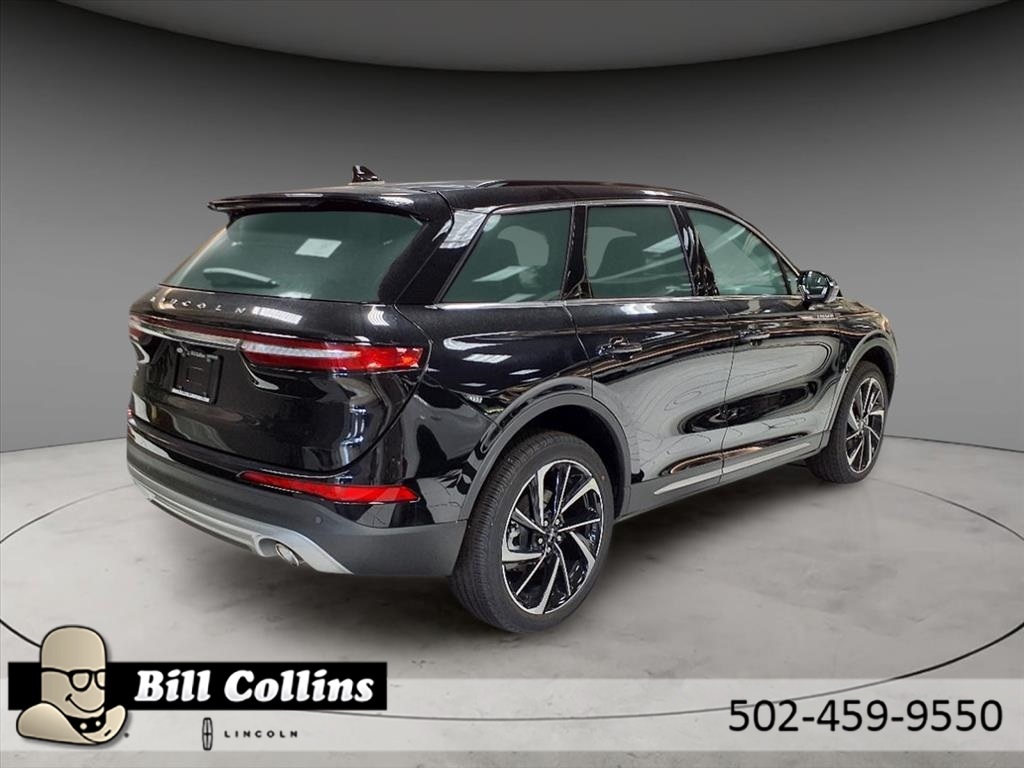 2025 Lincoln Corsair Reserve Image 5 of 27