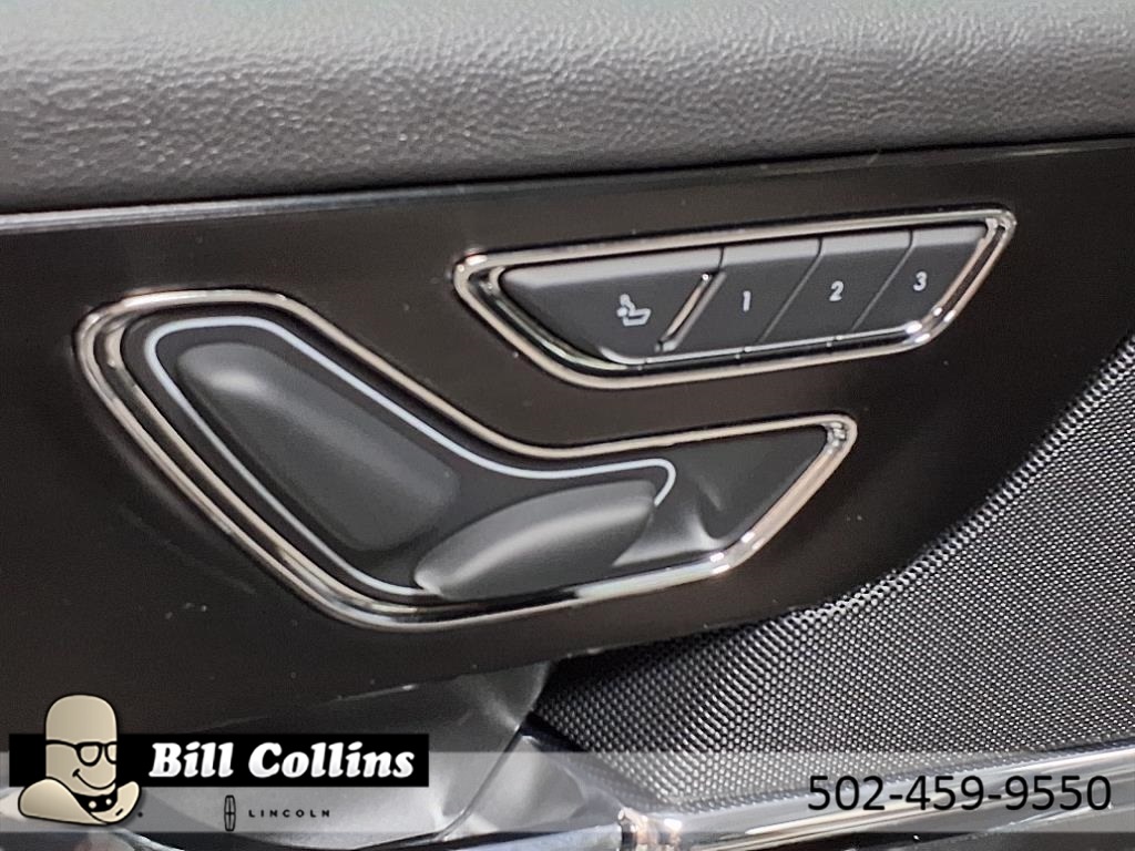 2025 Lincoln Corsair Reserve Image 23 of 27