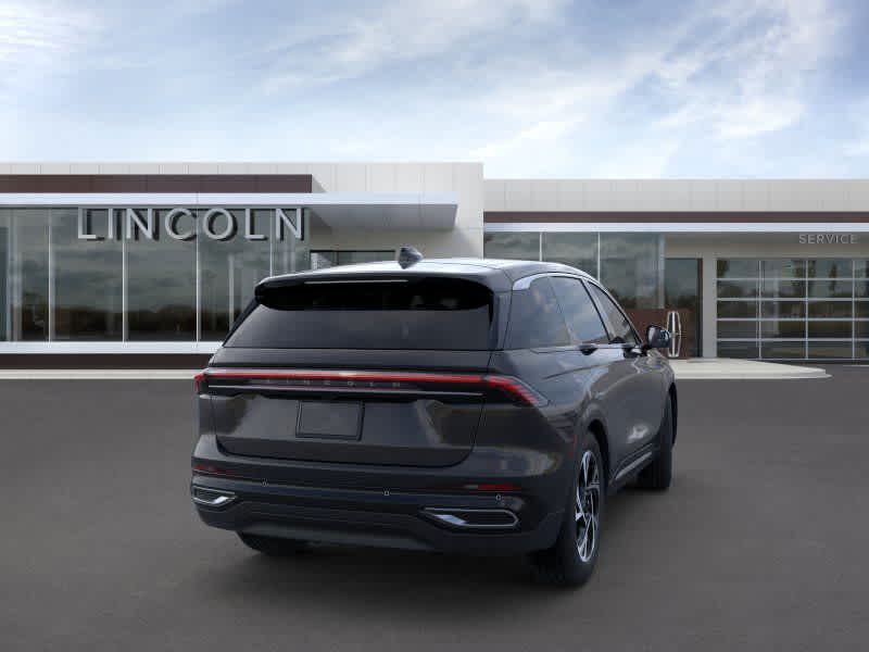 Vehicle image 5 of 22