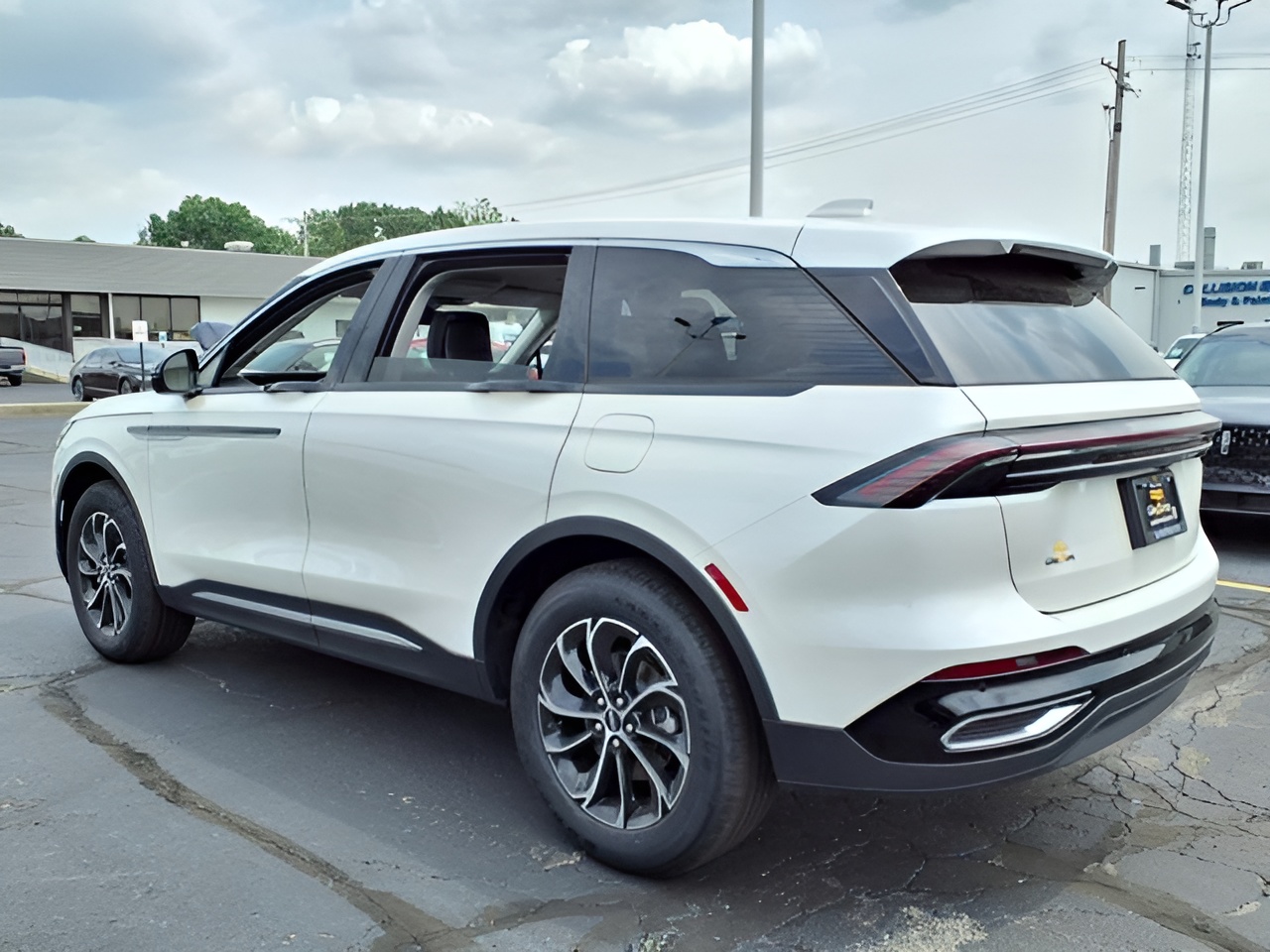 Vehicle image 32 of 32