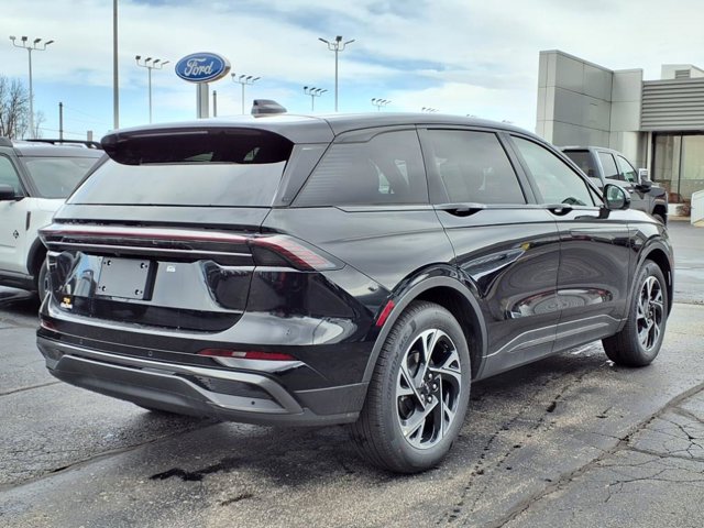 Vehicle image 3 of 27