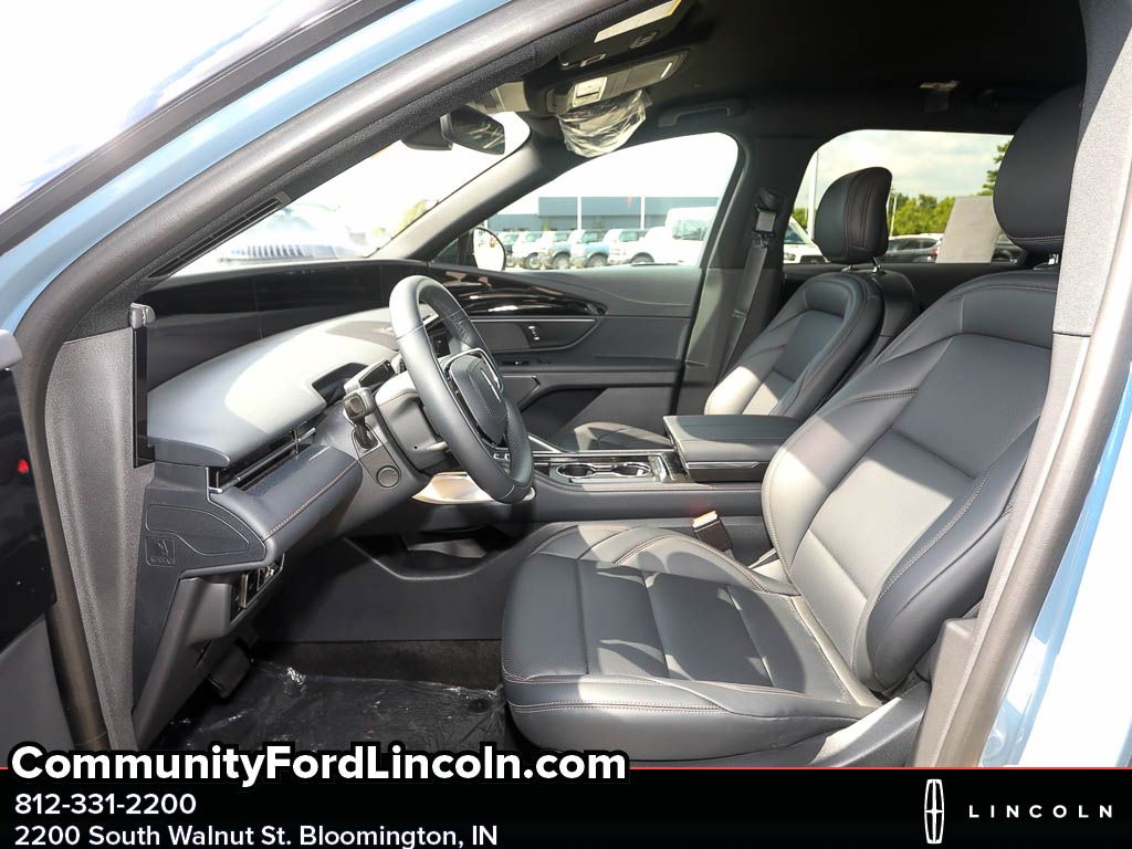 2025 Lincoln Nautilus Premiere Image 21 of 21