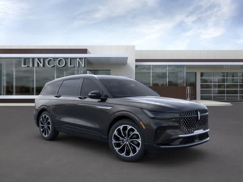 Vehicle image 4 of 22