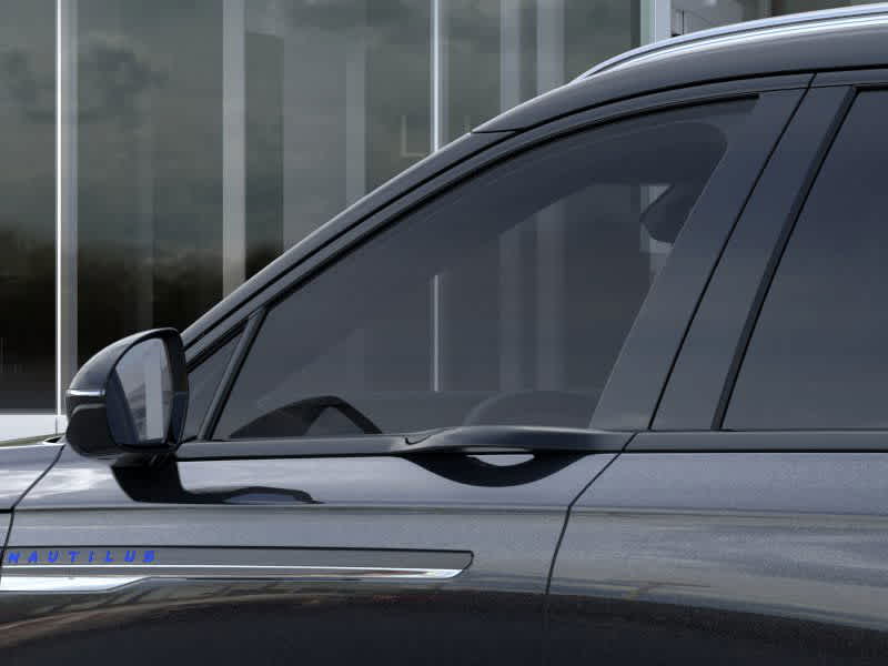 Vehicle image 20 of 22