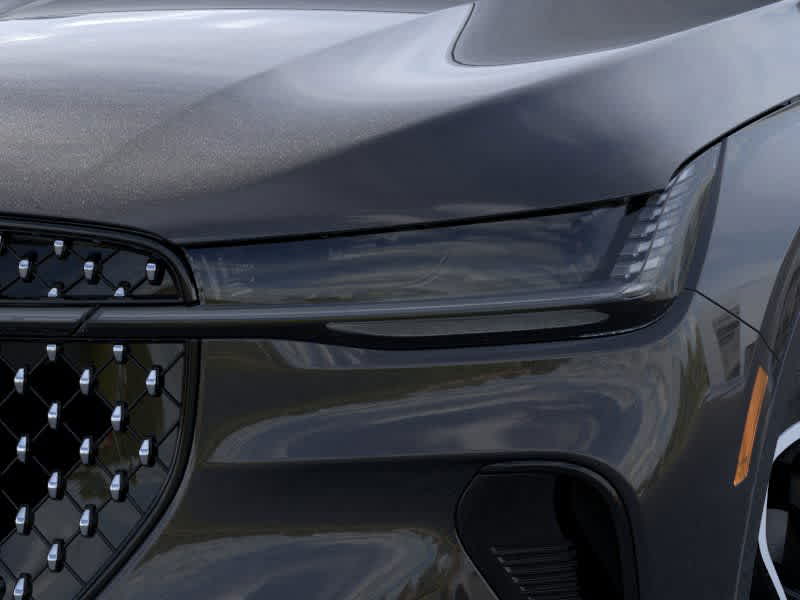 Vehicle image 18 of 22