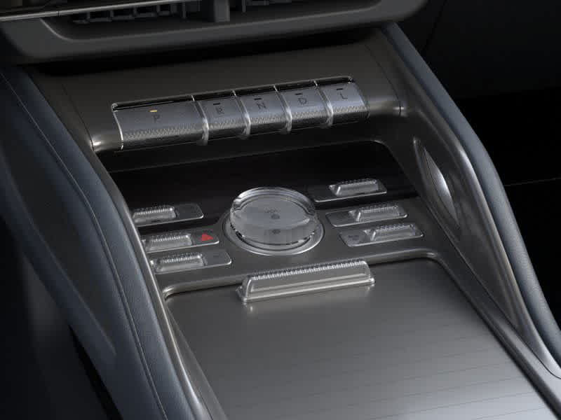 Vehicle image 15 of 22