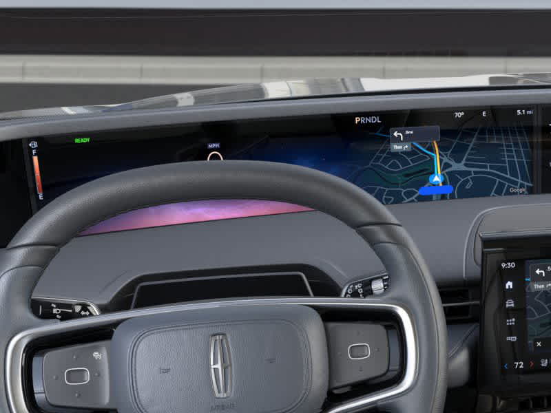 Vehicle image 13 of 22