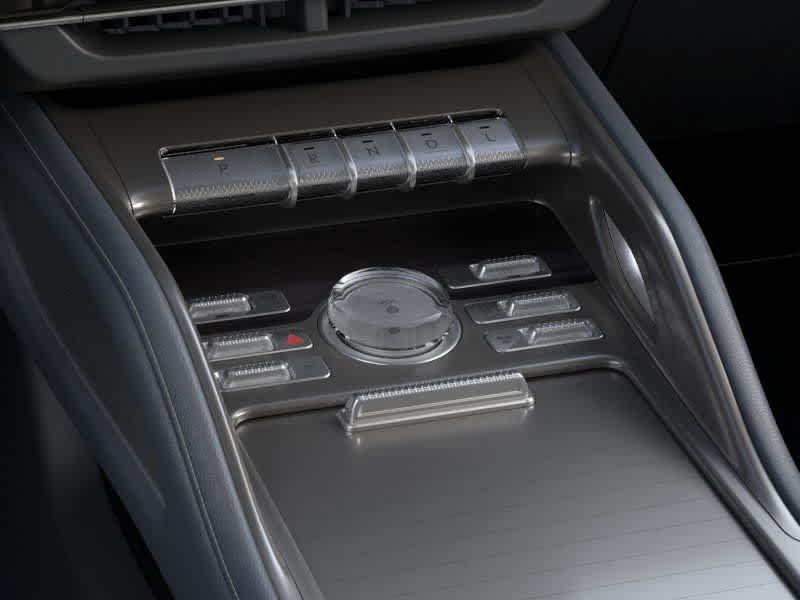 Vehicle image 17 of 22