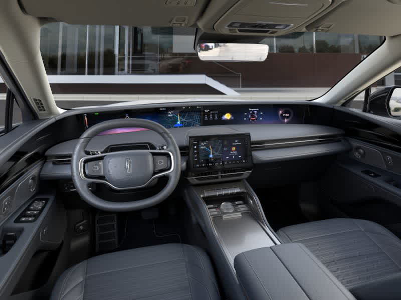 Vehicle image 14 of 22