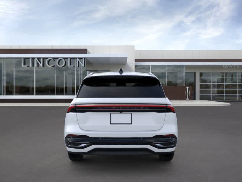 Vehicle image 6 of 22