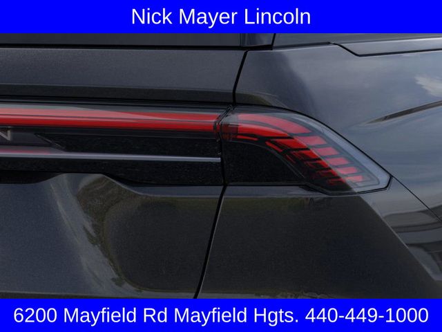 2025 Lincoln Nautilus Reserve Image 15 of 22