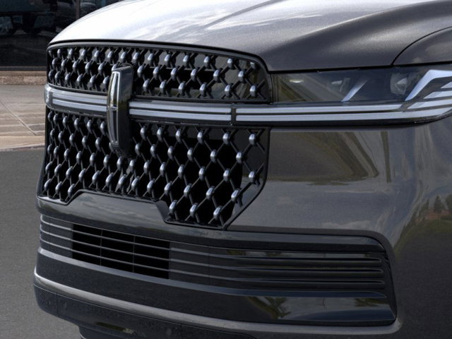 2025 Lincoln Navigator Black Label Image 21 of 23